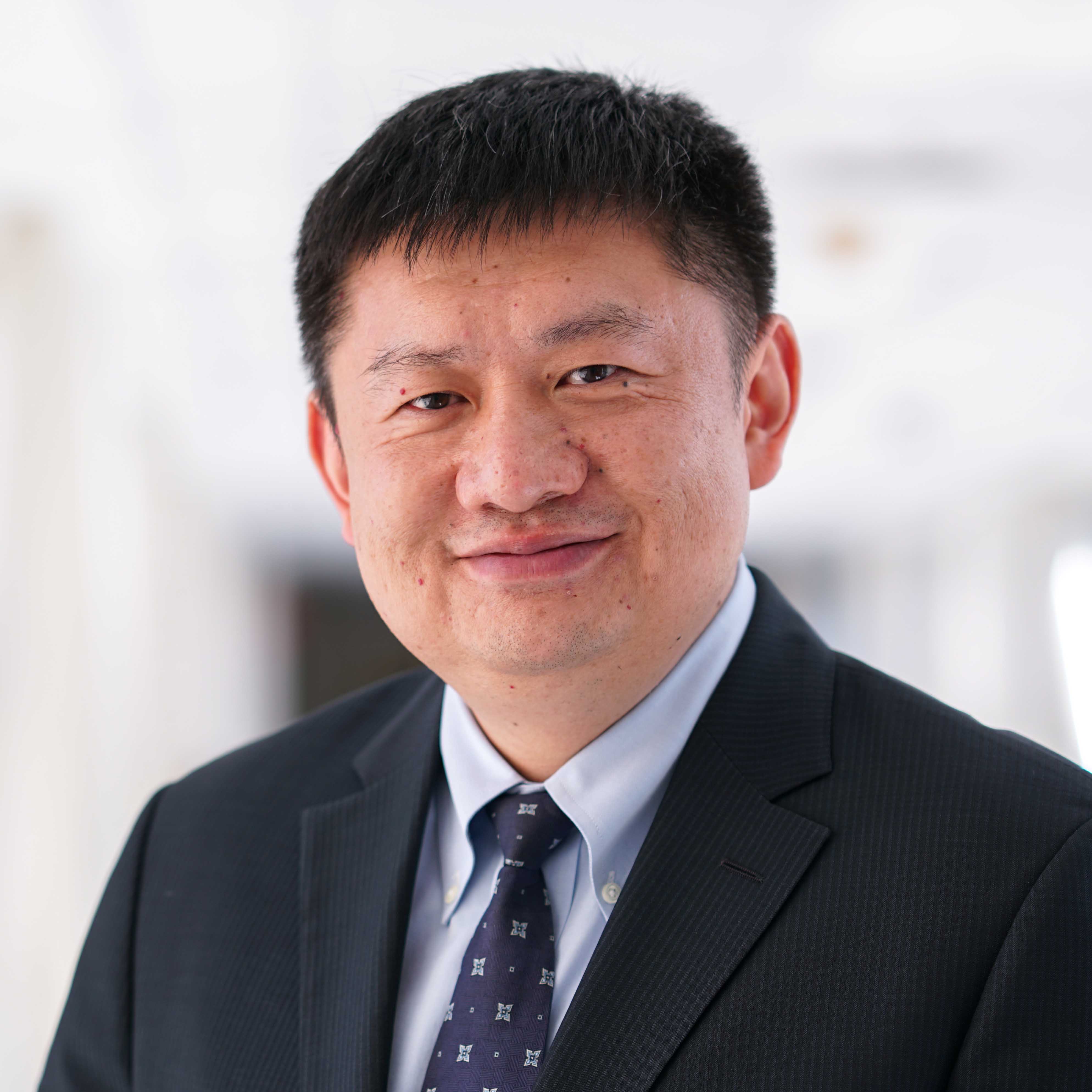 leo cai headshot portrait