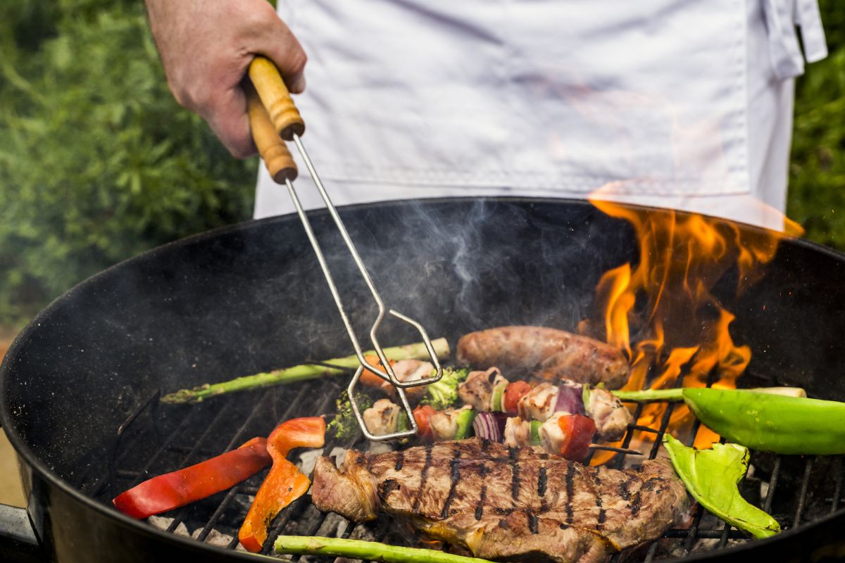 Does Burnt Meat Cause Cancer Roswell Park Comprehensive Center Grilling At High Temperatures Results In The Formation Of Heterocyclic Amines Hcas And
