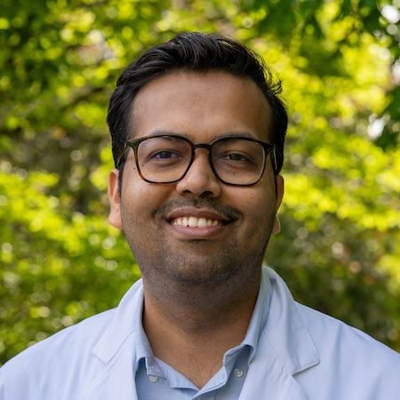 Rahul Thakur, MD, clinical fellow, headshot