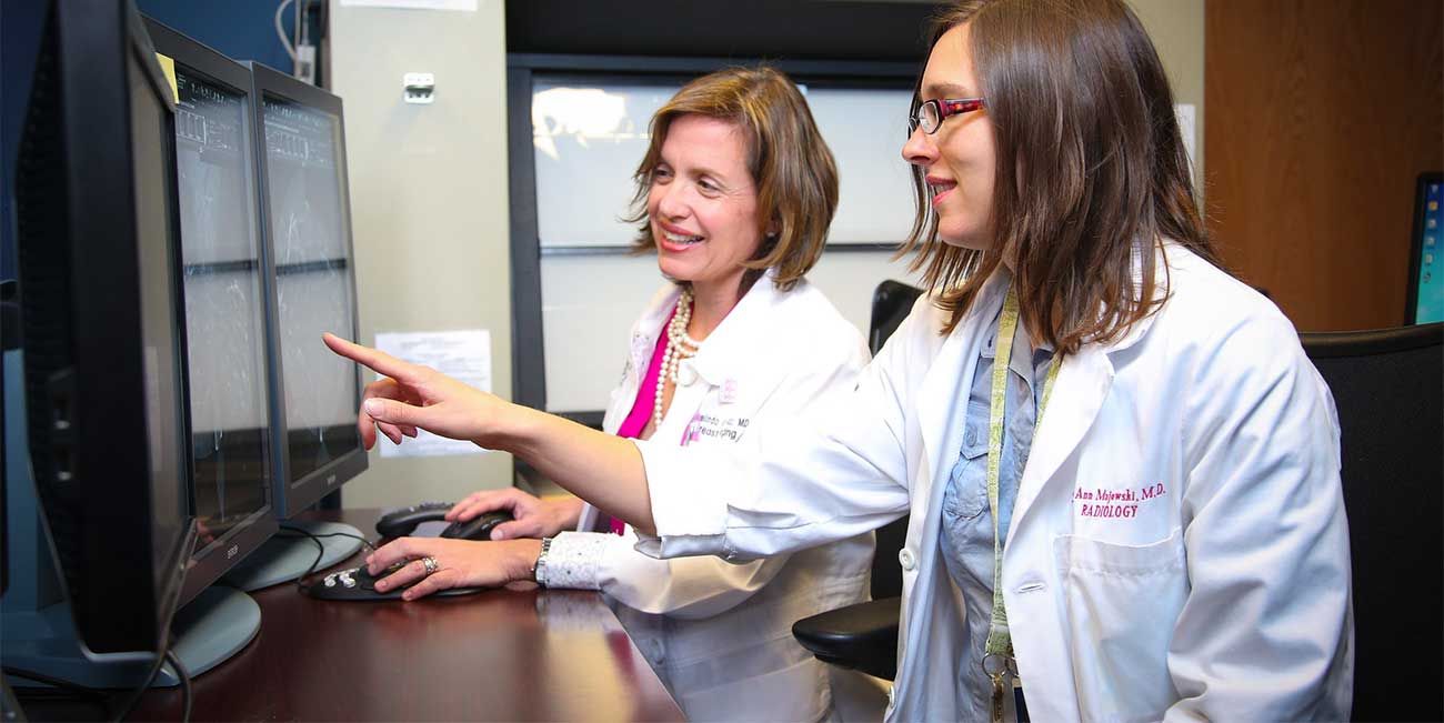 Drs. Bonaccio and Majewski in imaging lab