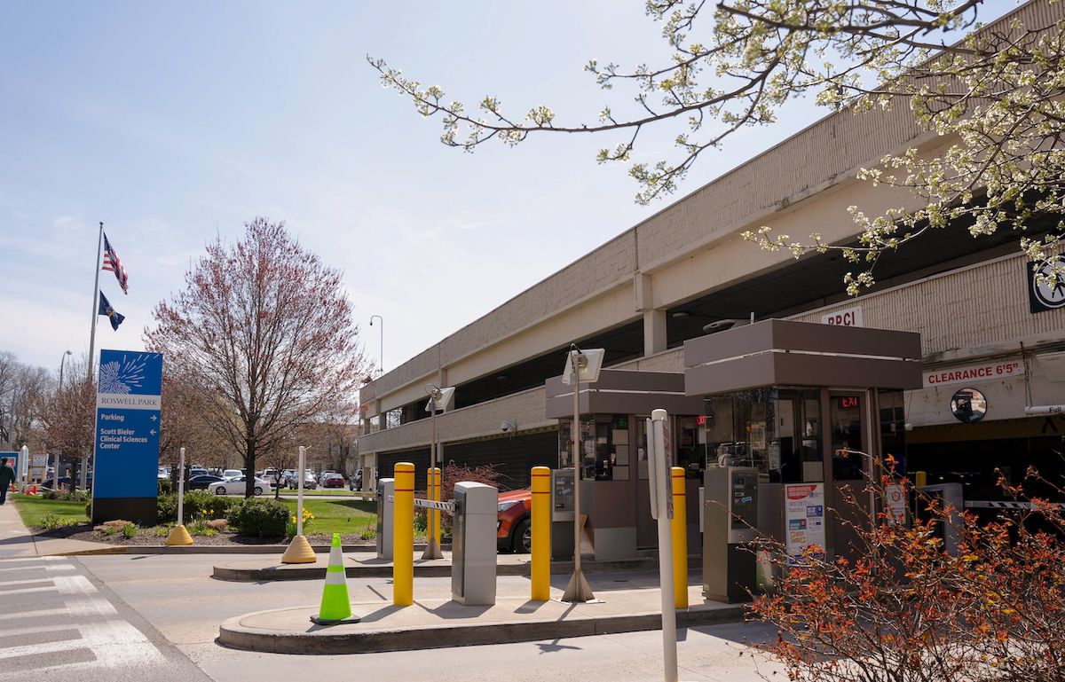 Parking ramp with new signage - April 2022