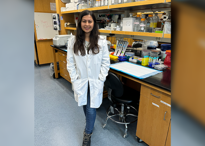 Tishira Shah poses in the ET Tracks Lab 