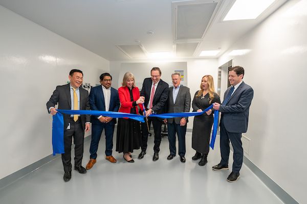 Dr. Candace Johnson and other Roswell Park leaders at the opening of Roswell Park's GEM facility. 