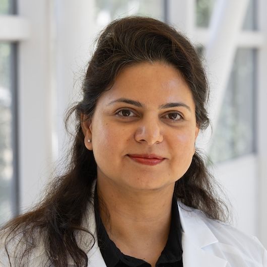 Saba Asif, MD, headshot, oncologic surgical pathology fellow