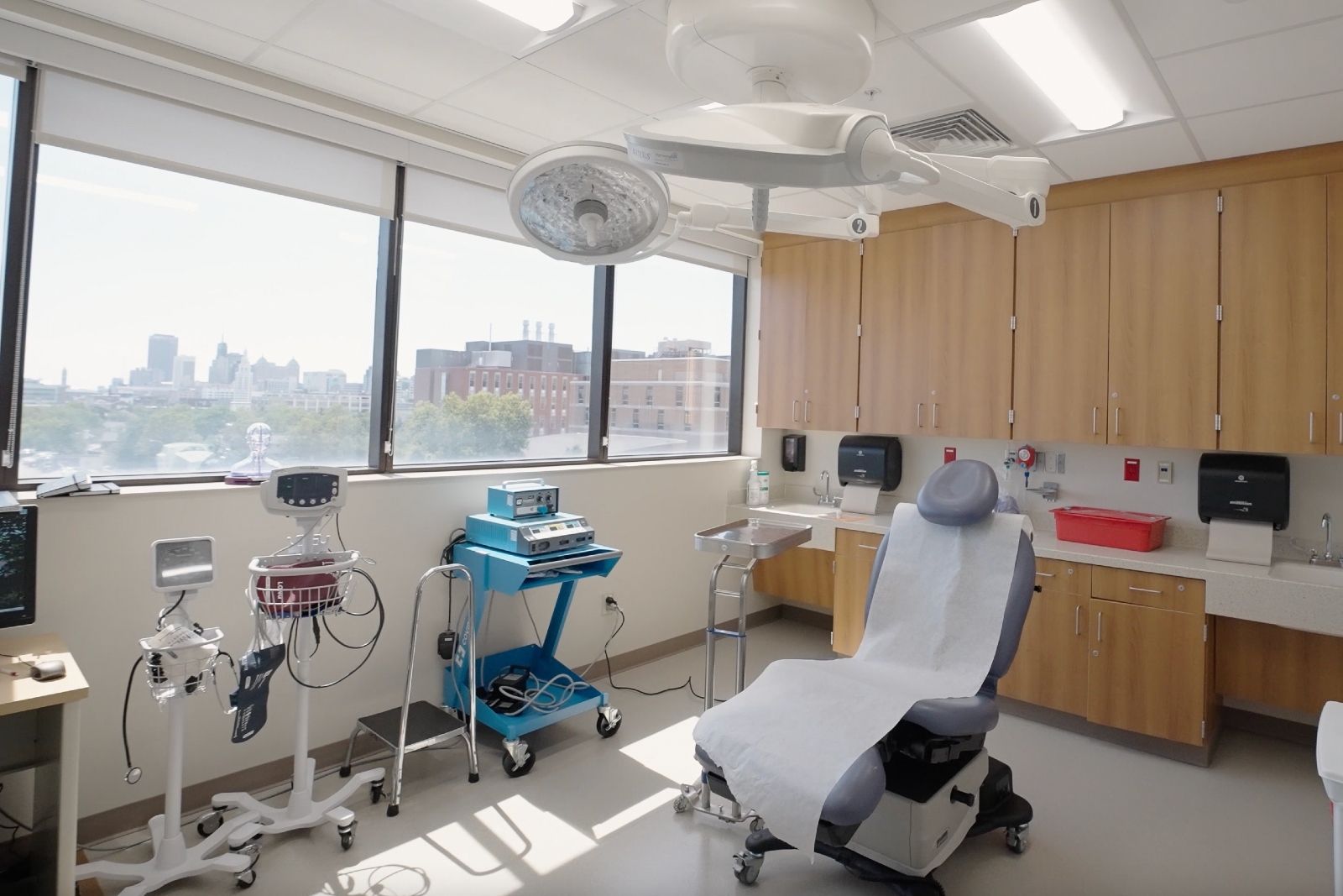 Expanded Roswell Park Head/Neck Center Unites Surgical, Plastic