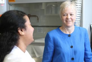 Ambrosone in Lab
