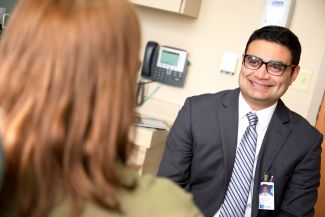 Dr. Hassan Arshad is a key member of Roswell Park's Thyroid Team
