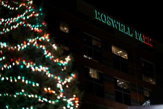 Roswell Park lit up for the season!