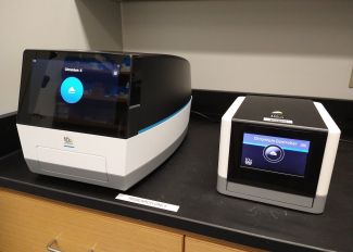 10x Genomics Chromium X and Chromium Controller