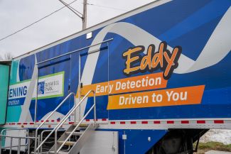 Mobile lung cancer screening vehicle